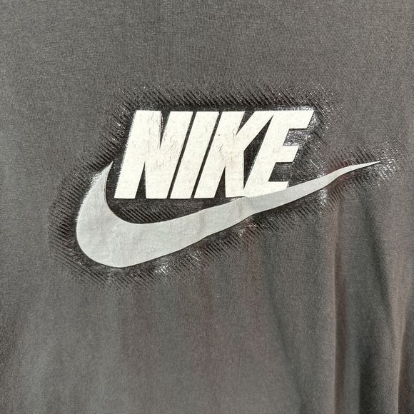 Nike Men T-Shirt Large Gray Y2K Swoosh Big Logo Crew Neck Short Sleeve Vintage - Picture 4 of 13